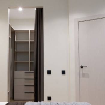 Продается 1-комнатная квартира, 37 м²