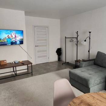 Сдается 1-комнатная квартира, 52 м²