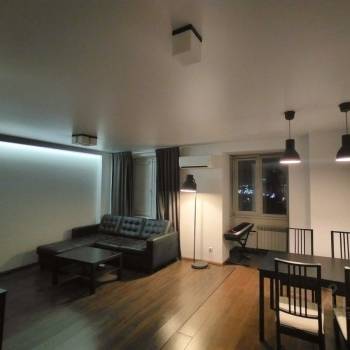 Продается 1-комнатная квартира, 45 м²