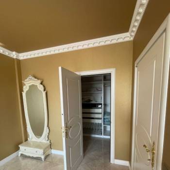 Сдается 2-х комнатная квартира, 77 м²