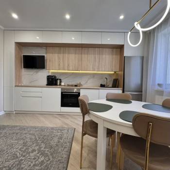 Продается 3-х комнатная квартира, 75,5 м²