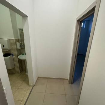 Сдается Нежилое помещение, 120 м²