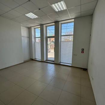 Сдается Нежилое помещение, 120 м²