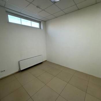 Сдается Нежилое помещение, 120 м²