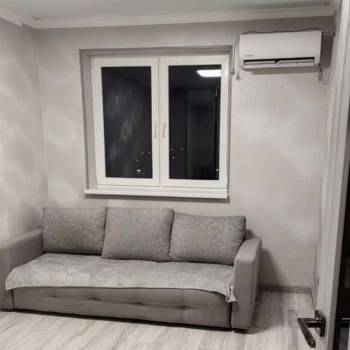 Продается 1-комнатная квартира, 35 м²