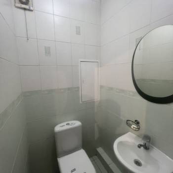 Продается Многокомнатная квартира, 77,7 м²