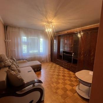 Продается Многокомнатная квартира, 77,7 м²