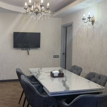 Продается 2-х комнатная квартира, 72 м²