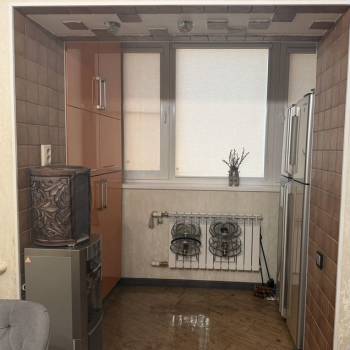 Продается 2-х комнатная квартира, 72 м²