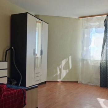 Продается 1-комнатная квартира, 43,7 м²