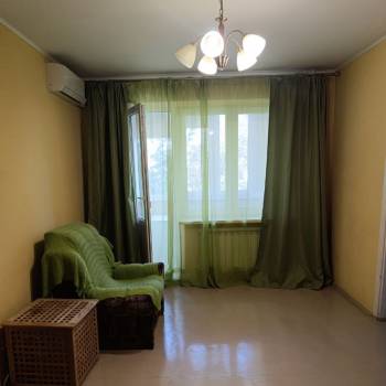 Продается 3-х комнатная квартира, 57 м²