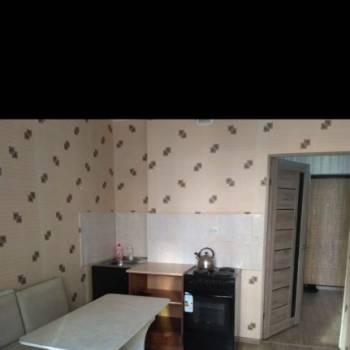 Сдается 1-комнатная квартира, 40 м²
