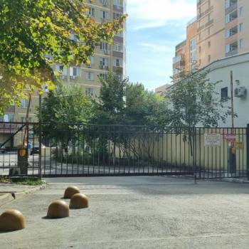 Сдается 1-комнатная квартира, 42 м²