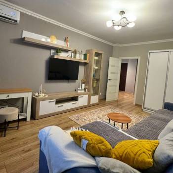 Сдается 1-комнатная квартира, 45 м²
