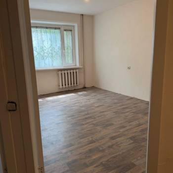 Продается 2-х комнатная квартира, 56 м²