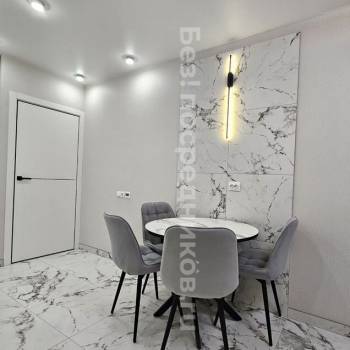 Сдается 2-х комнатная квартира, 60 м²