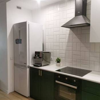 Продается 1-комнатная квартира, 50 м²
