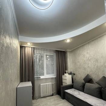 Продается 1-комнатная квартира, 36 м²