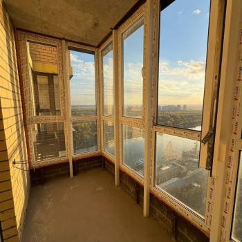 Продается 1-комнатная квартира, 42 м²