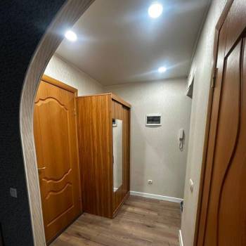 Сдается Многокомнатная квартира, 56 м²