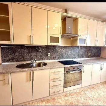 Продается 2-х комнатная квартира, 70 м²