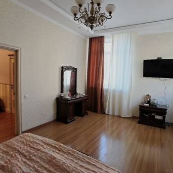 Продается 2-х комнатная квартира, 63 м²