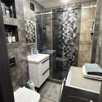 Продается 3-х комнатная квартира, 60 м²