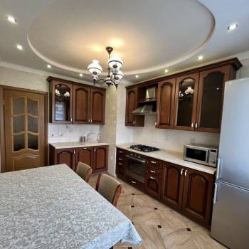 Сдается Многокомнатная квартира, 63 м²