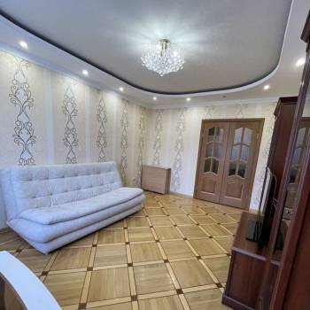 Сдается Многокомнатная квартира, 63 м²