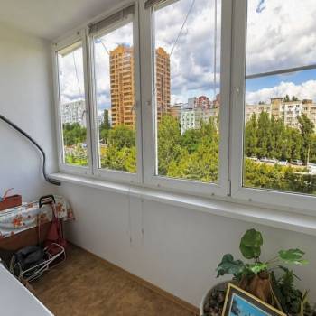 Сдается 1-комнатная квартира, 52 м²