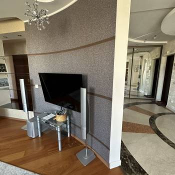 Сдается Многокомнатная квартира, 125 м²