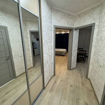 Продается 1-комнатная квартира, 38 м²