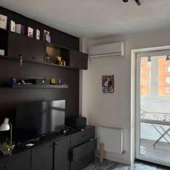 Продается 1-комнатная квартира, 39 м²