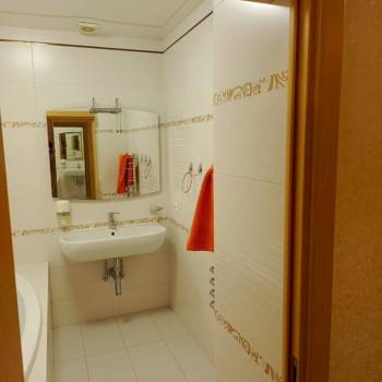 Сдается Многокомнатная квартира, 75 м²