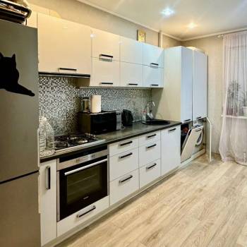 Сдается 1-комнатная квартира, 46 м²