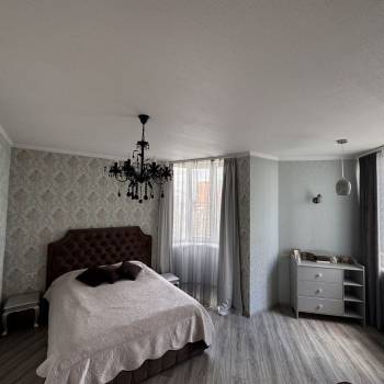 Продается 2-х комнатная квартира, 70 м²