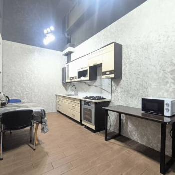 Продается Дом, 200 м²