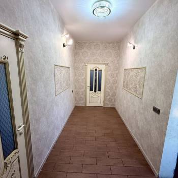 Продается Дом, 200 м²