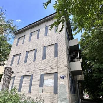 Продается 2-х комнатная квартира, 64 м²