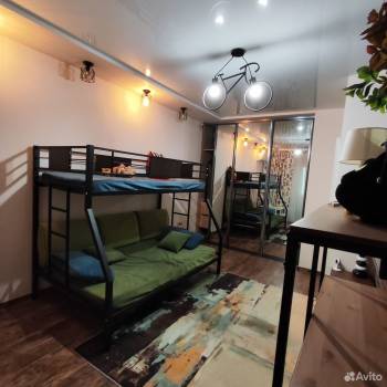 Сдается 1-комнатная квартира, 42 м²