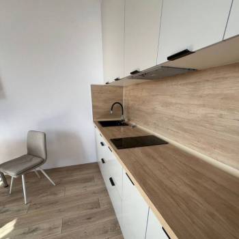 Сдается 1-комнатная квартира, 32 м²