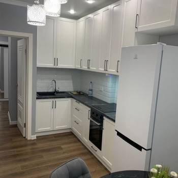 Сдается 1-комнатная квартира, 41 м²