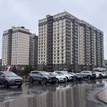 Продается 1-комнатная квартира, 40 м²