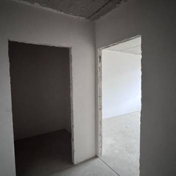 Продается 1-комнатная квартира, 40 м²