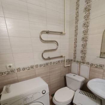 Сдается 1-комнатная квартира, 38 м²