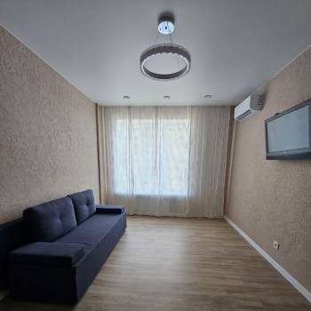 Сдается 1-комнатная квартира, 43 м²