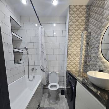 Сдается 1-комнатная квартира, 43 м²