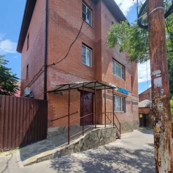 Продается Дом, 425 м²