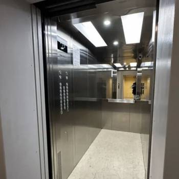 Продается Многокомнатная квартира, 120 м²