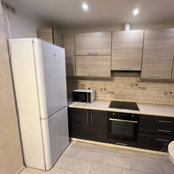 Сдается 1-комнатная квартира, 41 м²